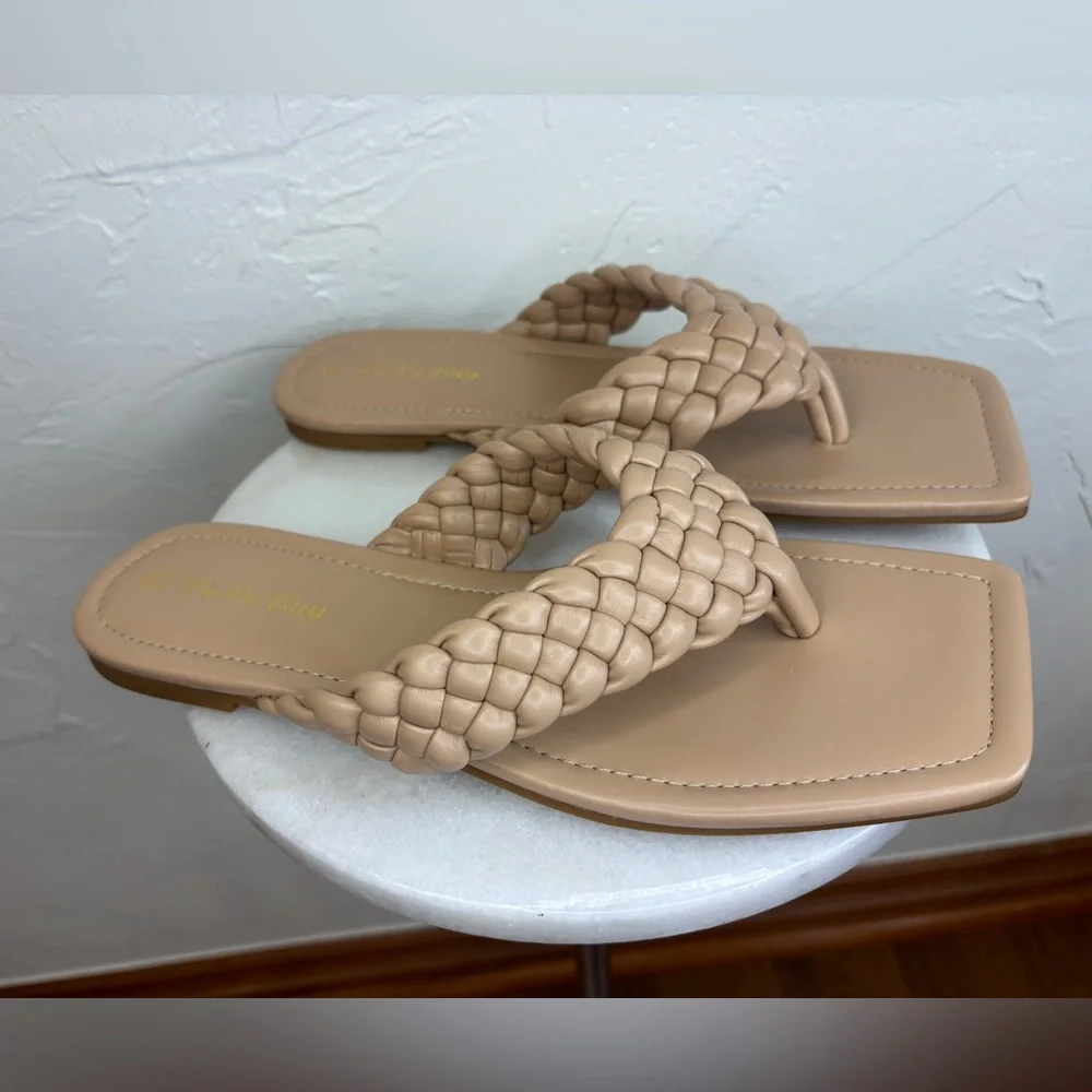 NEW Y2K Women's Braided Thong Sandal Shoe Neutral Square Toe Slip On‎ Tan 8.5
